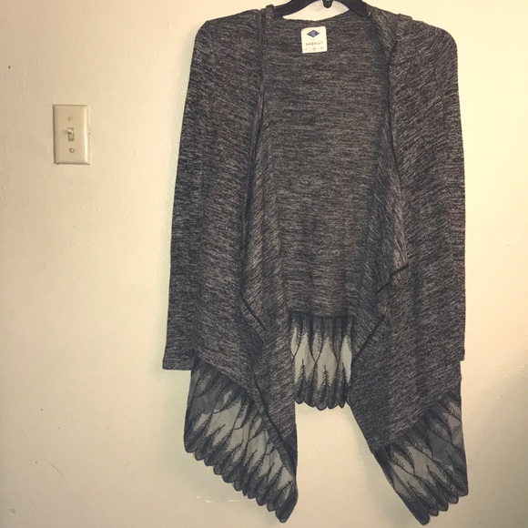 Wild blue Sadie Robertson duster cardigan .size M. - Picture 5 of 6